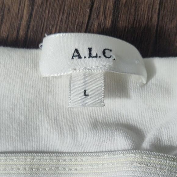 A.L.C. Cami Tank Top White Ruched Center Seam Built in Bra Support Large - Picture 3 of 7
